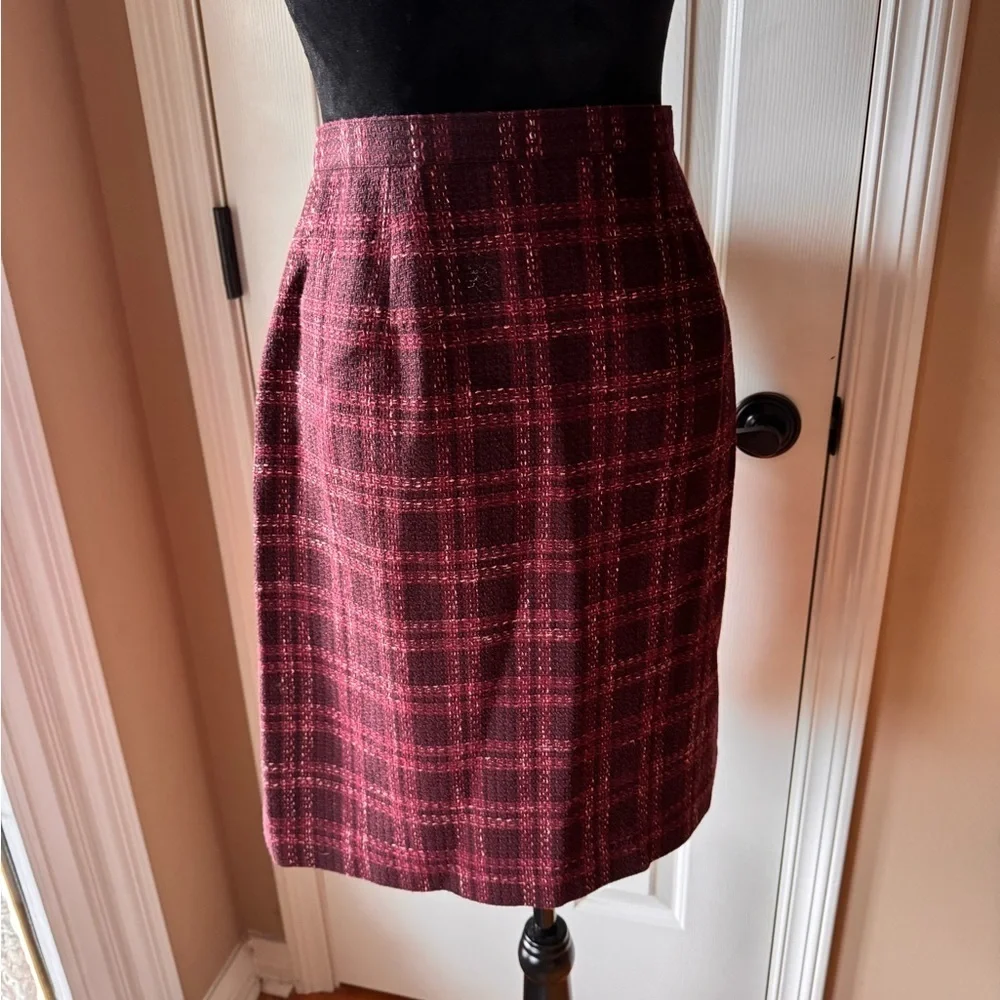 Jones Wear Plaid Tweed Button-Front Skirt